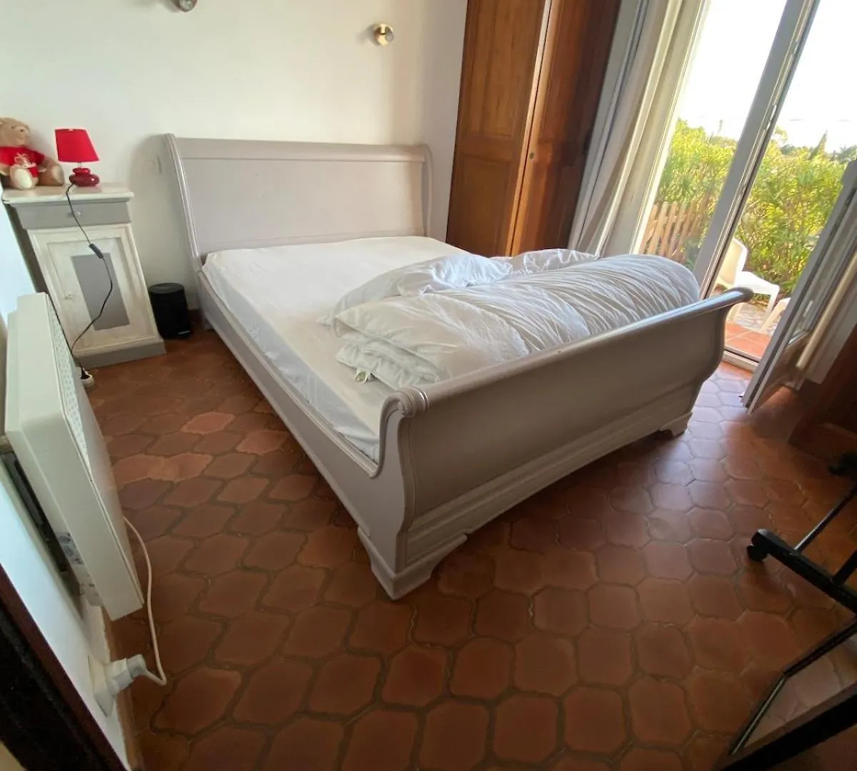 Holiday home Maison Au Calme Dans Residence Privee Avec Piscine Vue Mer Frejus France