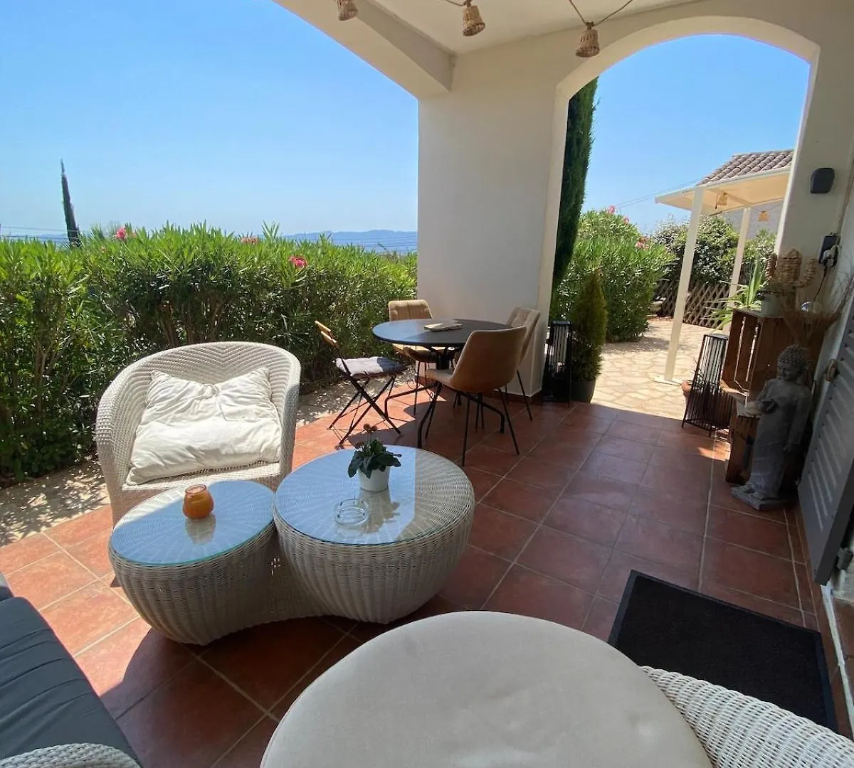 Maison Au Calme Dans Residence Privee Avec Piscine Vue Mer Frejus 0*,  France
